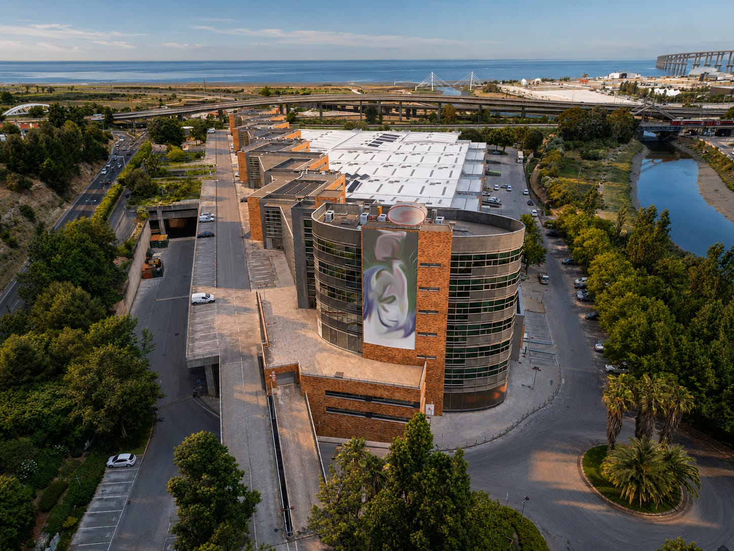 Aerial view of Parque Oriente and the Tagus